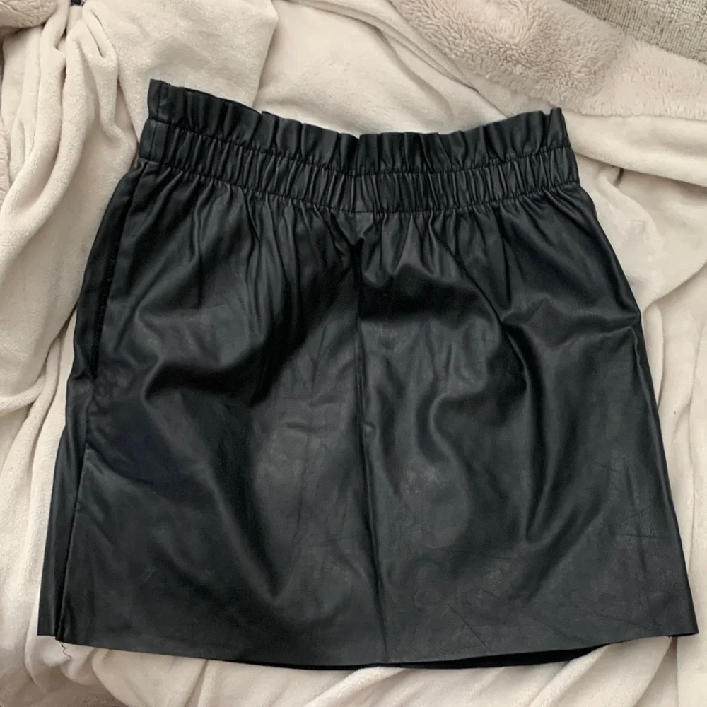 H&M Black Leather Mini Skirt